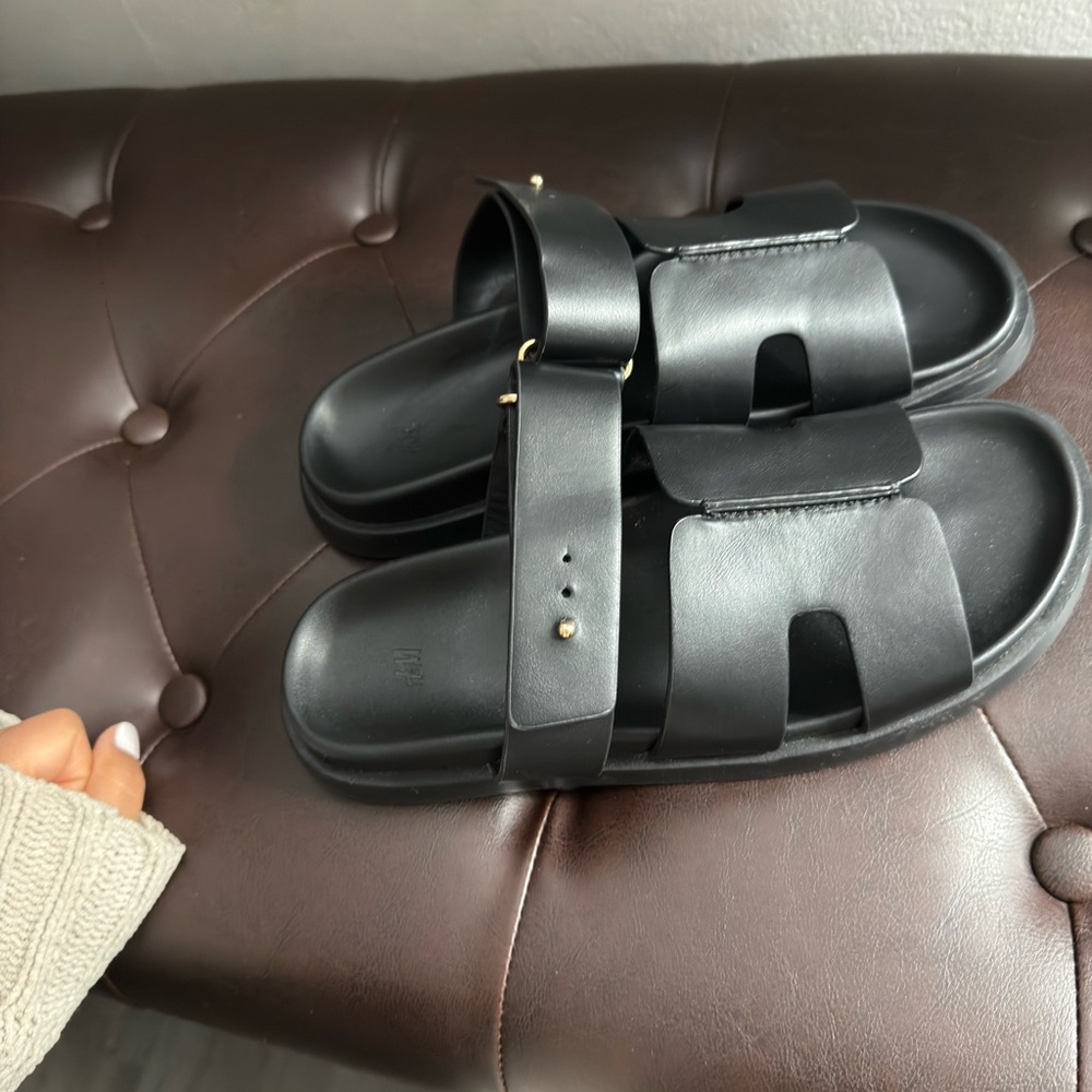 Women Black Sandals
